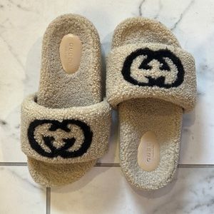 Gucci shearling slides